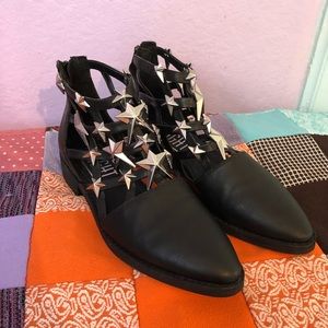 Cut Out Star Embellished Ankle Boots